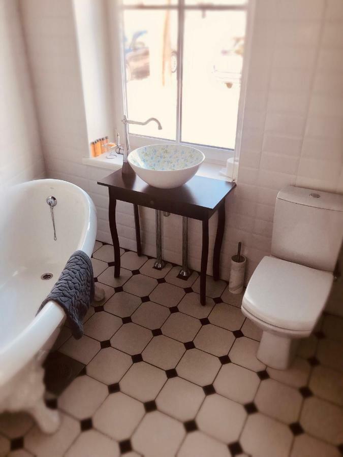 Villa Kertelhof Guesthouse Kärdla Esterno foto